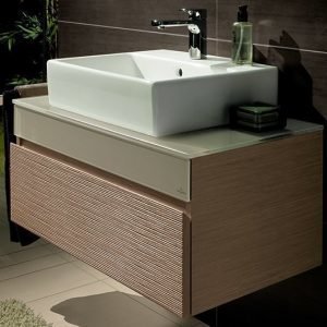 Allaskaappi Villeroy & Boch Memento C780 806x370x460 mm Bright Oak + pesuallas keskellä