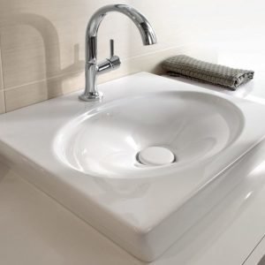 Käsienpesuallas Ceramicplus-pinnoitteella Villeroy & Boch La Belle 7324 520x460 mm Valkoinen Alpin